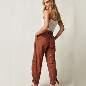 NWOT Free People Painter Pants Relaxed Straight Leg Cargo Mid-rise Brown SIZE 6